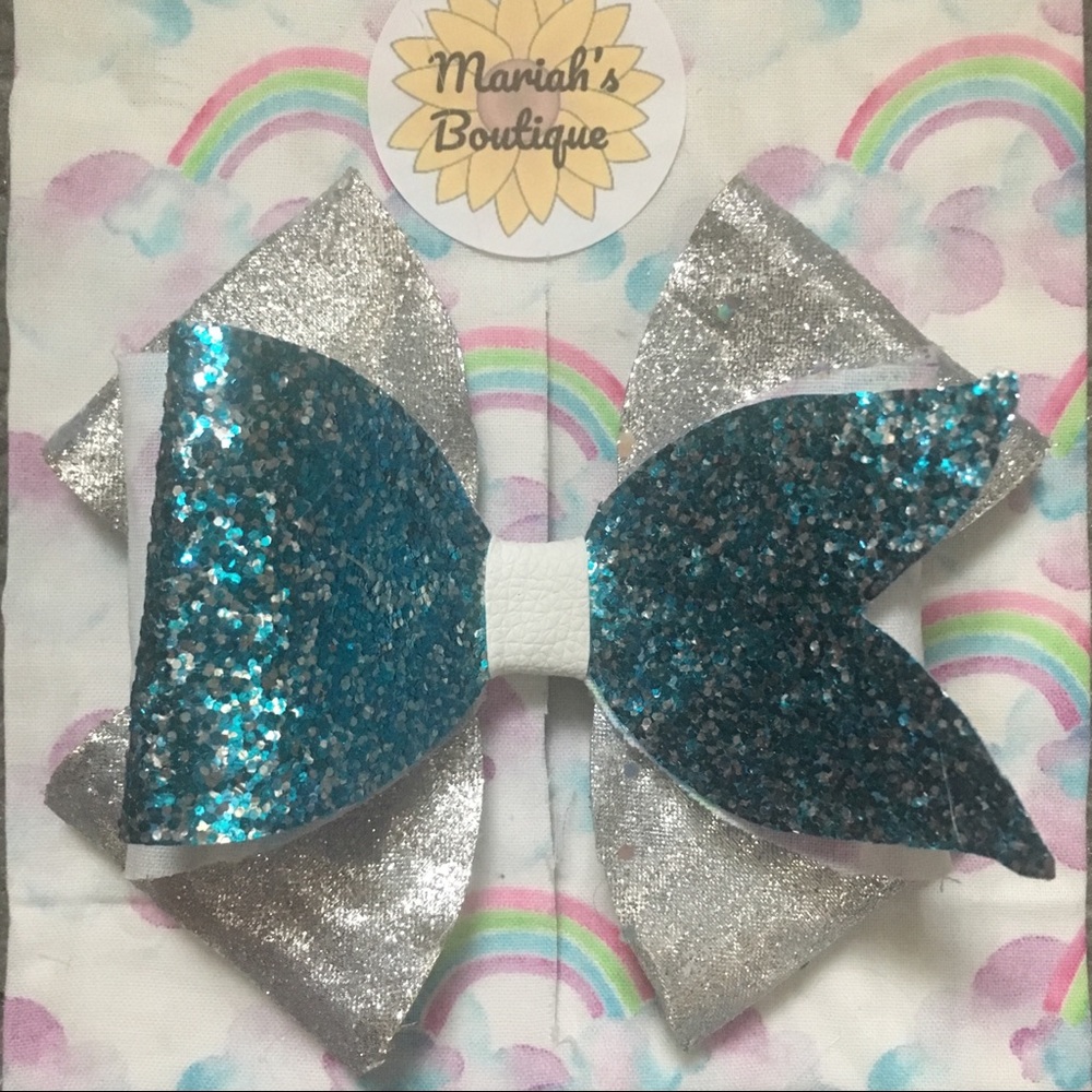 Mermaid hair bow